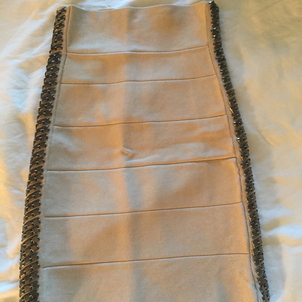ISSUE Tan/Metal Designer Knit Skirt, Small